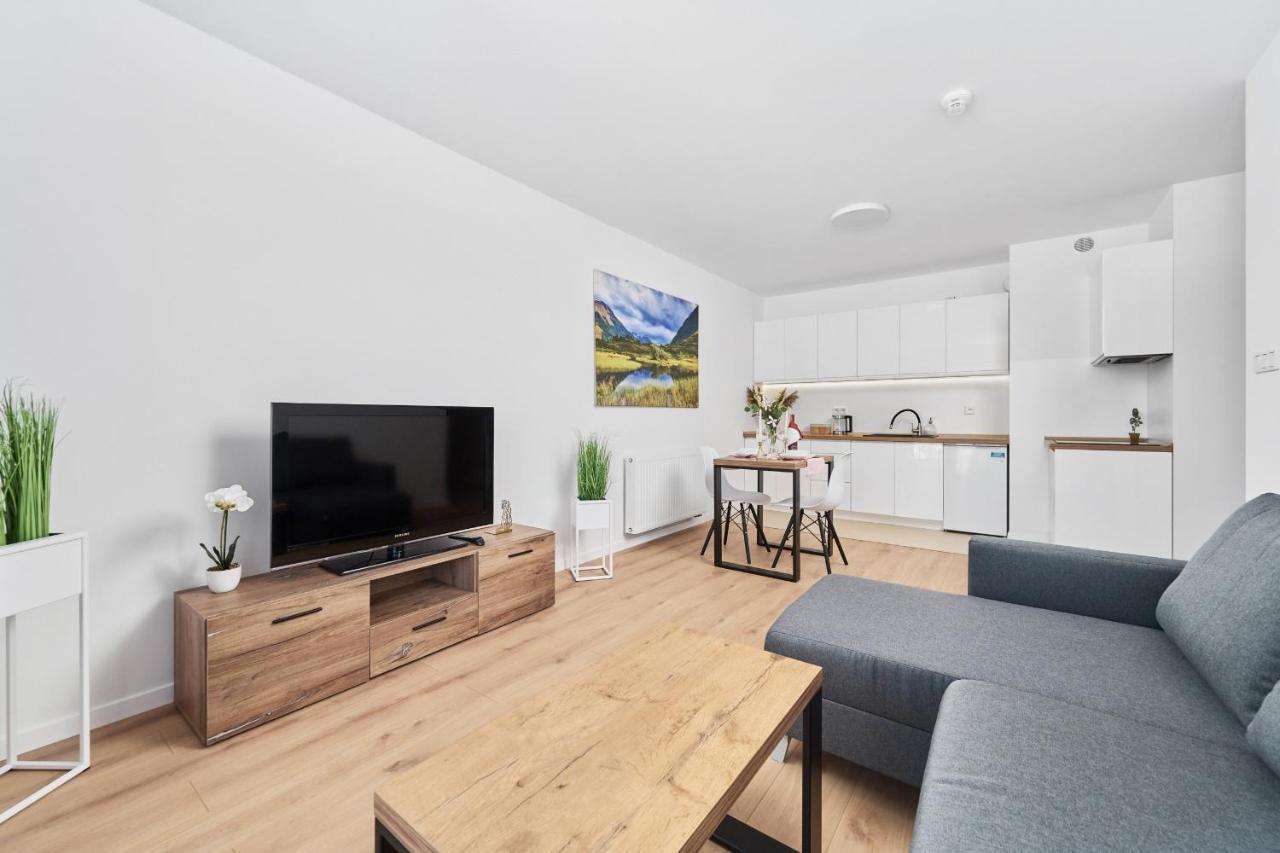 Apartment Modern Elegance With Ac By Renters *