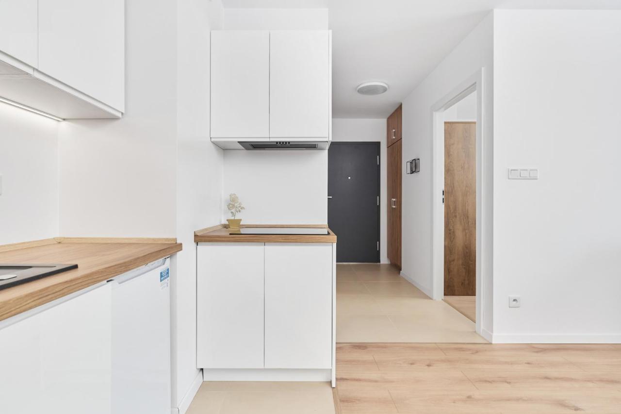 Modern Elegance With Ac By Renters *