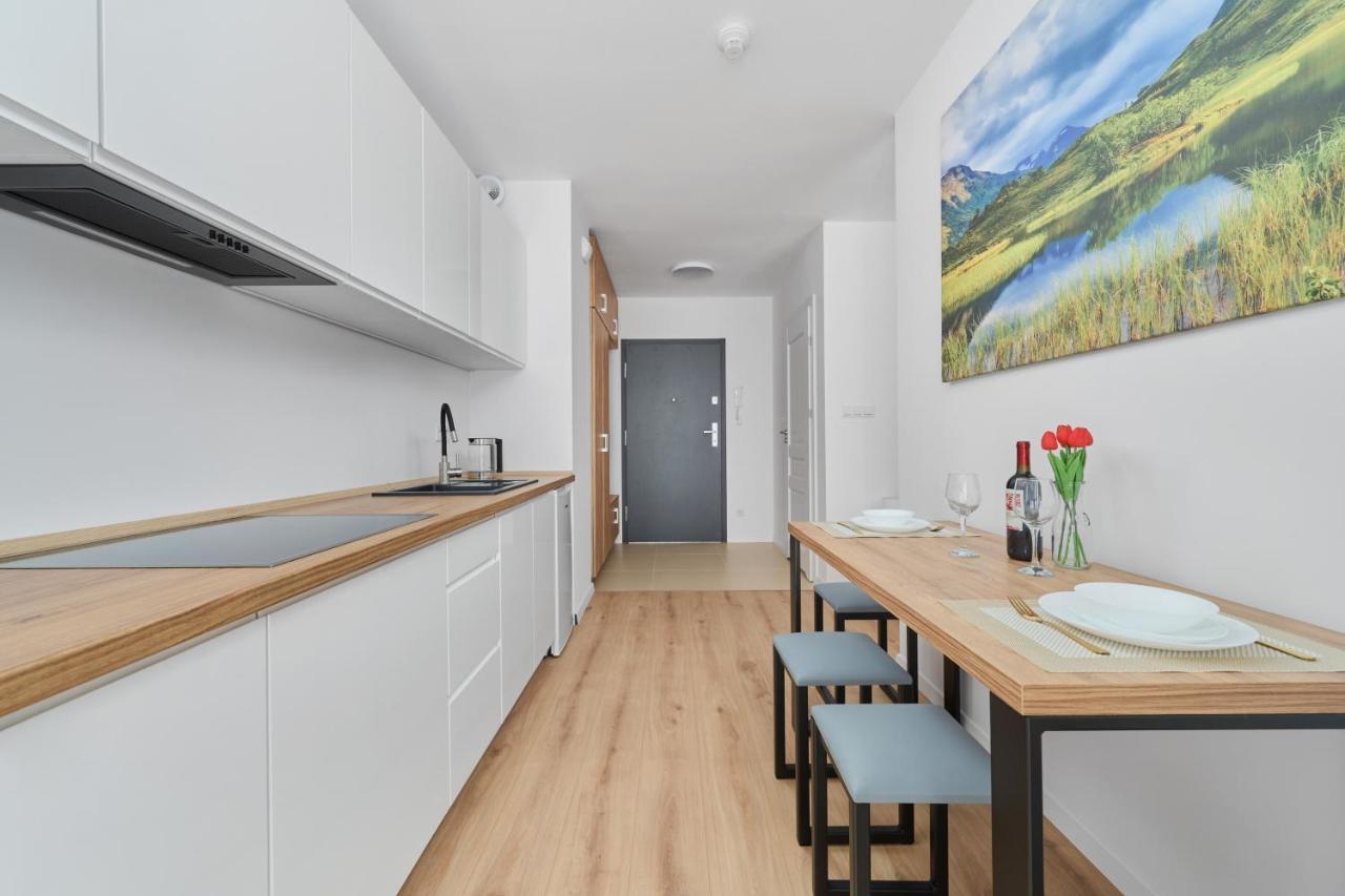 Apartment Modern Elegance With Ac By Renters